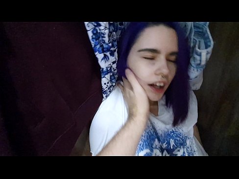 ❤️ Našao sam svoju sestru u ormaru i pomogao joj da svrši ☑ Seks video na bs.porn-mz-com.ru
